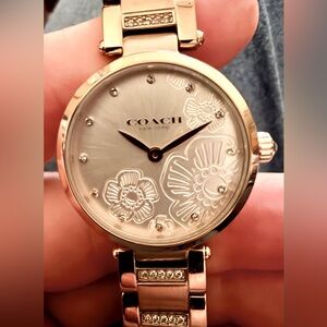 🌷 COACH Watch Park Carnation Gold Etched, Bracelet, Rose Gold w Box Like New!